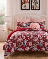 Greenland Home Fashions Millie Modern Floral Print Quilt Sets