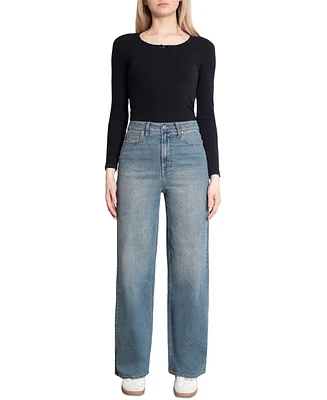 Madden Girl Juniors' Ultra High-Rise 90s Faded Wide-Leg Jeans