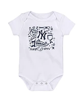 Outerstuff Newborn New York Yankees Batter Up Bodysuit, Set of 3