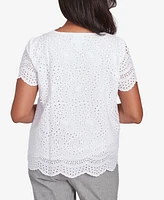 Alfred Women's Dunner Crystal Springs Eyelet Scalloped Hem Crew Neck T-Shirt