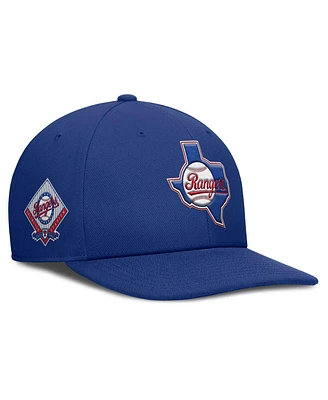 Nike Men's Royal Texas Rangers Pro Performance Snapback Hat