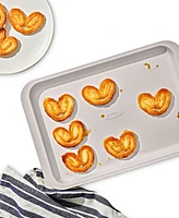 Oxo Good Grips Nonstick Pro Ceramic Quarter Sheet Pan