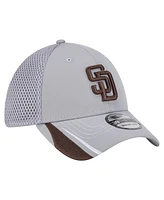 New Era Men's Gray San Diego Padres Linear 39Thirty Flex-Fit Hat