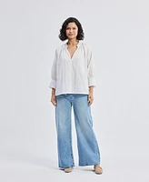 Reistor Women's Relaxed Fit Top with Front-tie White