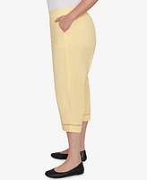 Alfred Dunner Plus Lace Dotted Trim Capri Pants