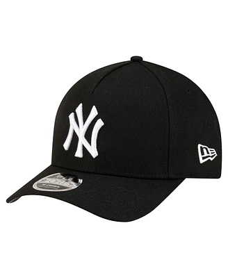 New Era Men's Black New York Yankees Player Replica 9FORTY Adjustable Hat