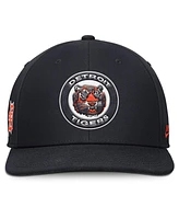 Nike Men's Navy/ Detroit Tigers Pro Performance Snapback Hat
