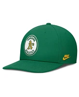 Nike Men's Green Athletics Pro Performance Snapback Hat