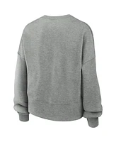 Nike Women's Heather Gray North Carolina Tar Heels Legacy Fleece Classic Arch Oversized Cropped Tackle Twill Sweatshirt