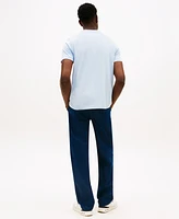 Tommy Hilfiger Men's Relaxed Fit Short Sleeve Crewneck Stack Logo T-Shirt