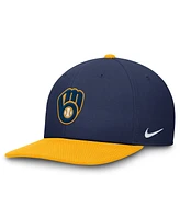 Nike Men's Navy/Gold Milwaukee Brewers Pro Performance Snapback Hat