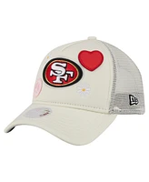 New Era Women's Cream San Francisco 49ers All Love 9FORTY Adjustable Trucker Hat