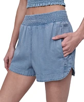 Dkny Jeans Women's Chambray High Rise Dolphin-Hem Shorts - FJZ