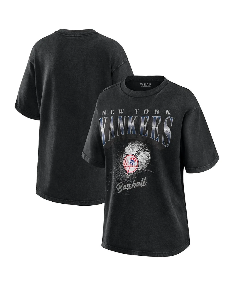 Wear by Erin Andrews Women's Charcoal New York Yankees Boyfriend T-Shirt