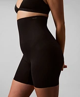 Calvin Klein Women's Stay-Put Firm Stretch Shapewear Shorts QF8175
