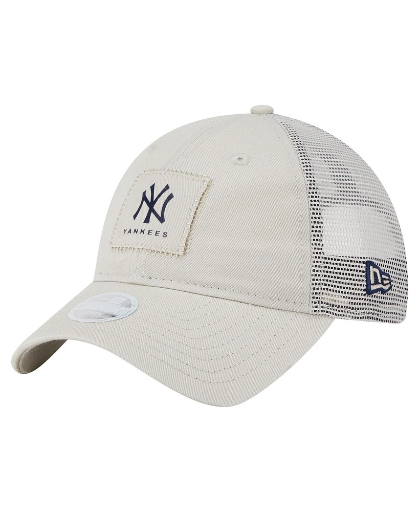 New Era Women's Light Beige New York Yankees Square Stitch 9TWENTY Adjustable Hat
