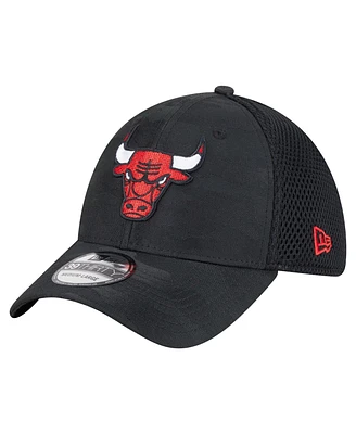 New Era Men's Black Chicago Bulls Subtle Camo 39THIRTY Flex Hat