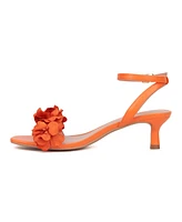 Women's Gwendolyn Kitten Heel