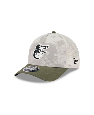 New Era Men's Light Beige/Olive Baltimore Orioles 2025 Armed Forces Day 9FORTY M-Crown A-Frame Adjustable Hat