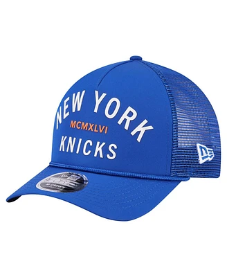 New Era Men's Blue New York Knicks Minimalist A-Frame 9FORTY Trucker Hat