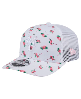 New Era Men's White New York Mets Flamingo Mesh Back 9SEVENTY Stretch-Snap Hat