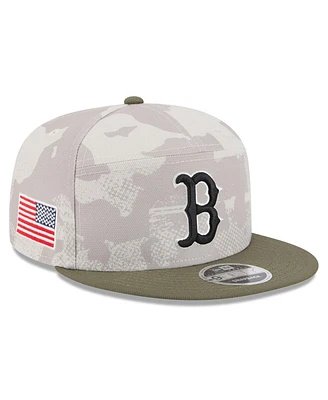 New Era Men's Light Beige/Olive Boston Red Sox 2025 Armed Forces Day Split Panel 9FIFTY Snapback Hat