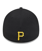 New Era Men's Black Pittsburgh Pirates City Connect Batting Practice 39THIRTY Flex Hat