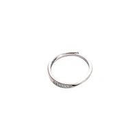 Sohi Twist Finger Ring