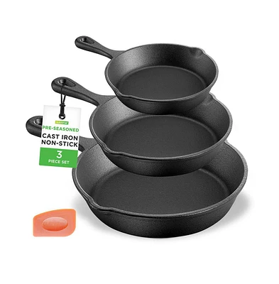 NutriChef Cast Iron Skillet Pan Set - 3 Pre-Seasoned Skillets (6", 8", 10") with Scraper