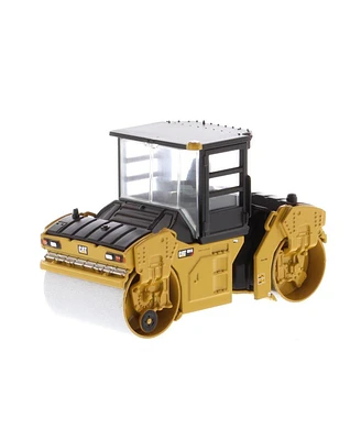 1/64 High Detail Caterpillar Cb-13 Tandem Vibratory Roller with Cab by Diecast Masters