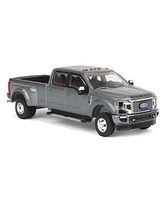 1/64 2022 F-350 Platinum Dually Metallic Gray Exclusive Greenlight