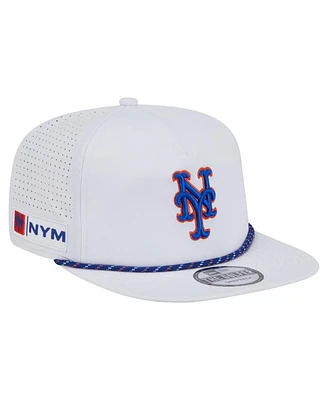New Era Men's White New York Mets Perforated Golfer Snapback Hat