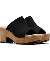 Clarks Collection Women's Nerisa Vine Wedge Sandals