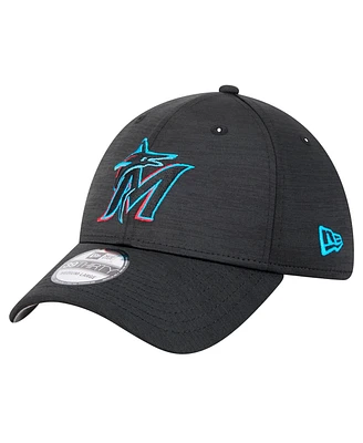 New Era Men's Black Miami Marlins Tech 39THIRTY Flex Hat