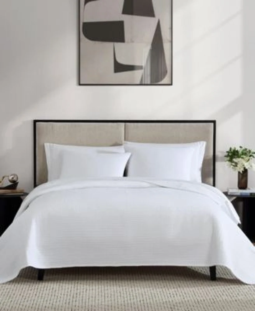 Vera Wang Cotton Voile Solid Quilt Set