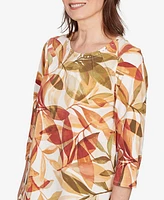 Alfred Dunner Women's Leaf Pleated Floral Crew Neck Top