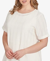 Ruby Rd. Plus Solid Crinkle Knit Top