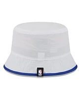 New Era Men's White/Blue New York Knicks 2025 Nba Draft Nylon Bucket Hat