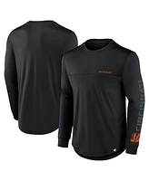 Fanatics Men's Black Cincinnati Bengals Blackout Long Sleeve T-Shirt