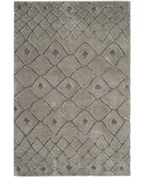 Safavieh Sparta SPG514 Grey 2'3" x 8' Runner Area Rug