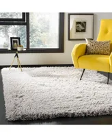 Safavieh Flokati FLK950 Silver 5'3" x 7'6" Area Rug