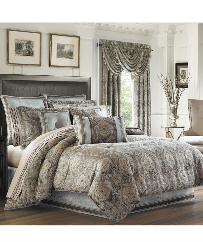 J Queen New York Provence Comforter Set