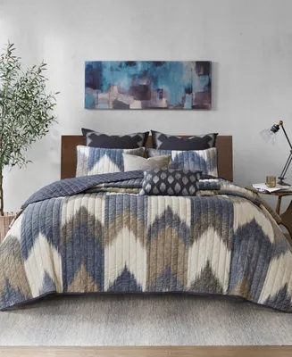 Ink+Ivy Alpine Chevron Stripe 3-Pc. Quilt Set, King/California King