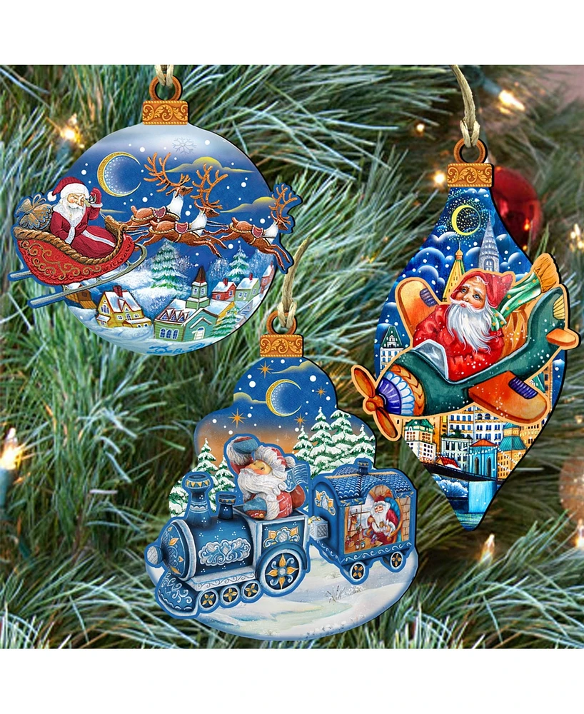 Designocracy Traveling Santa Wooden Ornaments Wall Decor, Set of 3