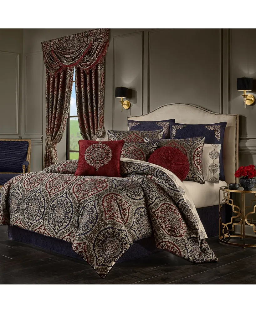 J. Queen New York Trinity Damask Comforter Set