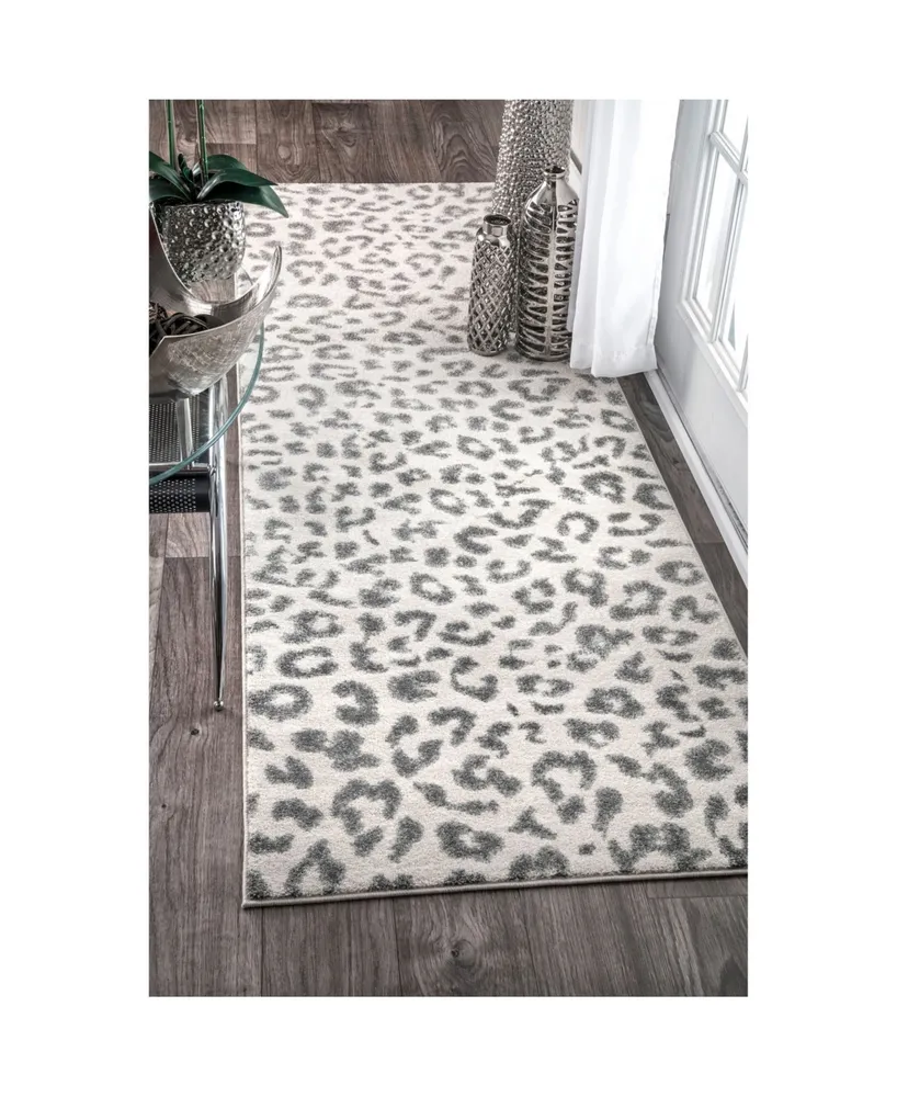 nuLoom Leopard 2'6" x 10' Runner Rug