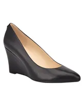 Nine West Women's Cal 9X9 Slip-On Pointy Toe Dress Pumps