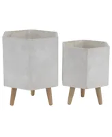 CosmoLiving by Cosmopolitan Set of 2 White Polystone Contemporary Planter, 15", 17"