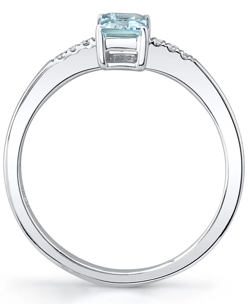 Aquamarine (5/8 ct. t.w.) & Diamond (1/20 ct. t.w.) Ring in 14k White Gold