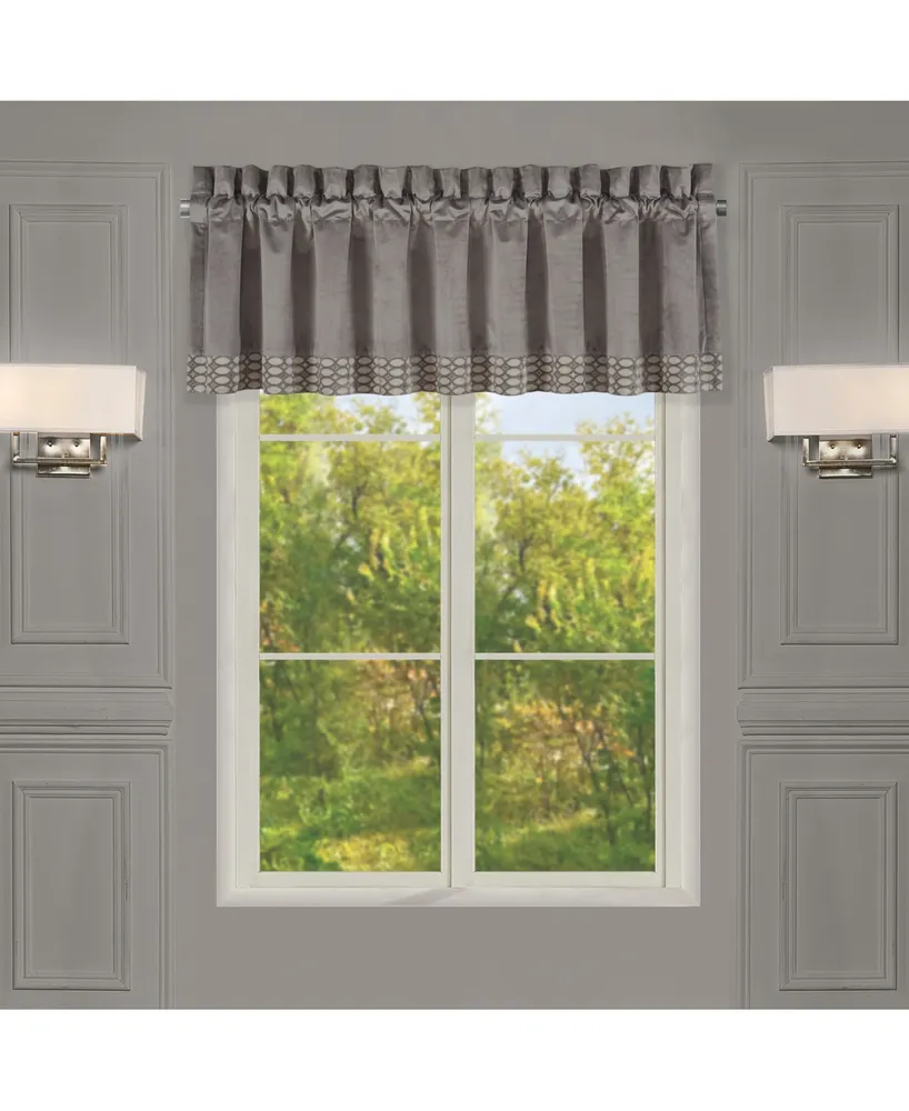 J Queen New York Belvedere Straight Window Valance, 20" x 88"